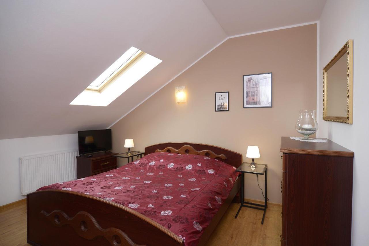 Magnat W Borczu Appartement Buitenkant foto
