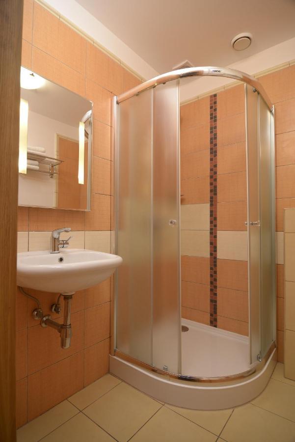 Magnat W Borczu Appartement Buitenkant foto