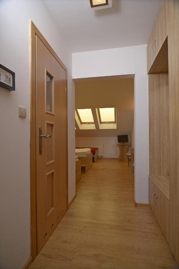 Magnat W Borczu Appartement Buitenkant foto