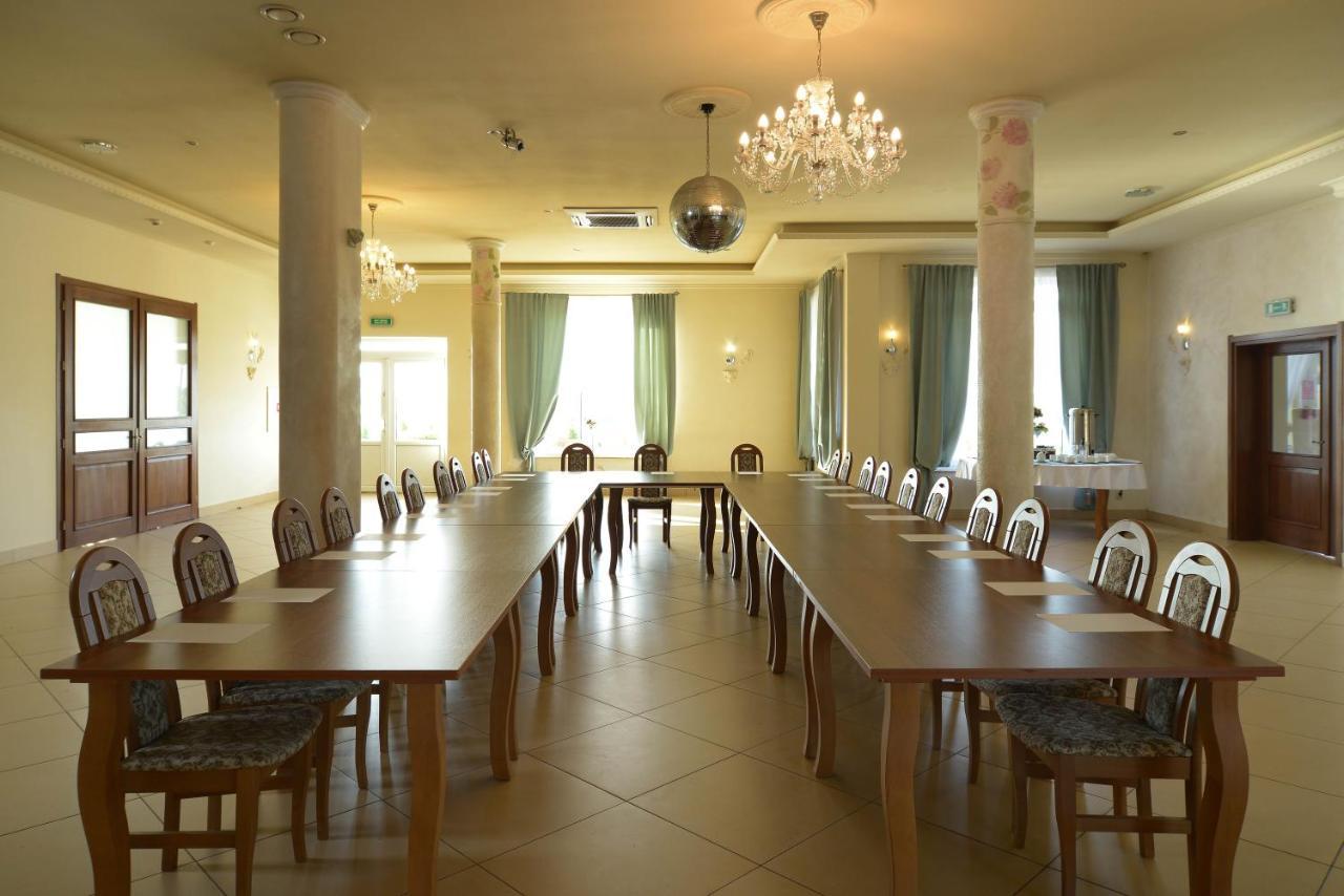 Magnat W Borczu Appartement Buitenkant foto